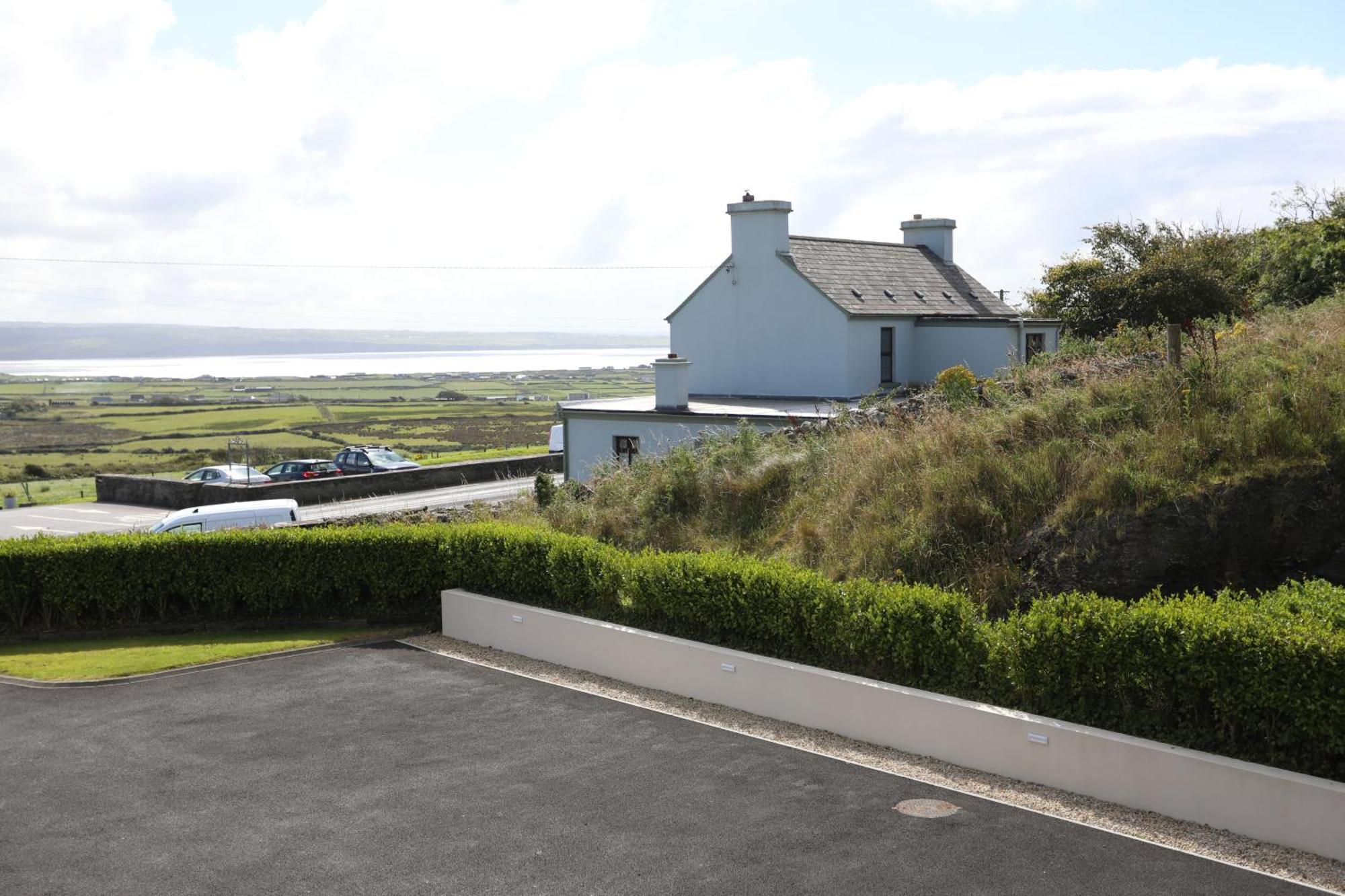 Next Stop Cliffs Of Moher Liscannor Bagian luar foto